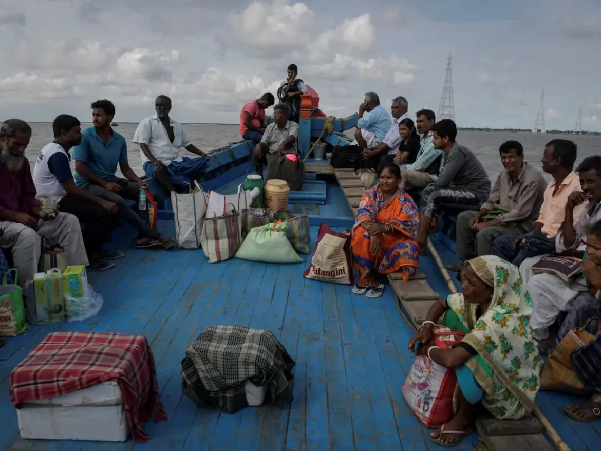 Bangladesh–India border: India Plans to Use Crocodiles and Snakes as Deterrents