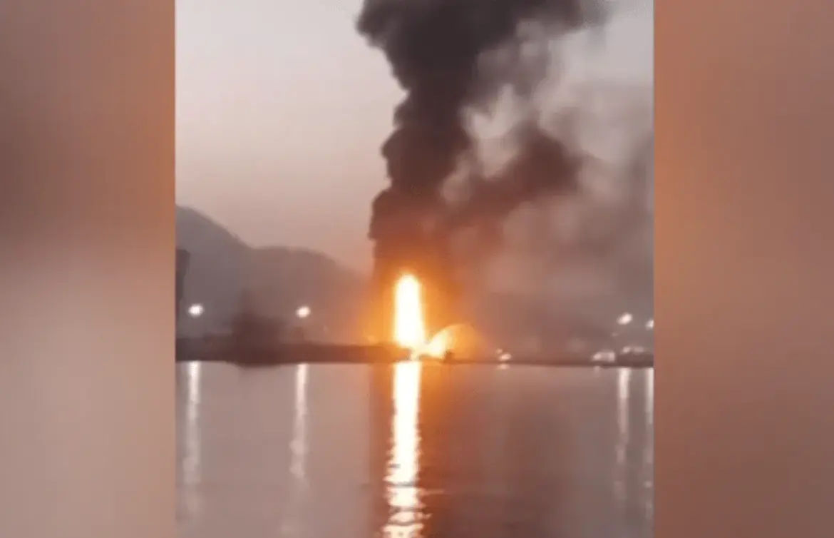 Iran missiles strike UAE, escalating tensions