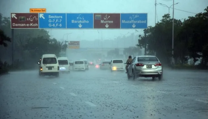 Pakistan Meteorological Department Issues Severe Weather Advisory