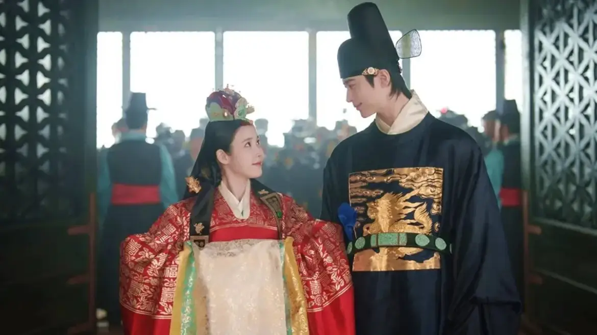 Perfect crown ep 7: Perfect Crown Episode 7: Shocking Poisoning Incident at Royal Wedding