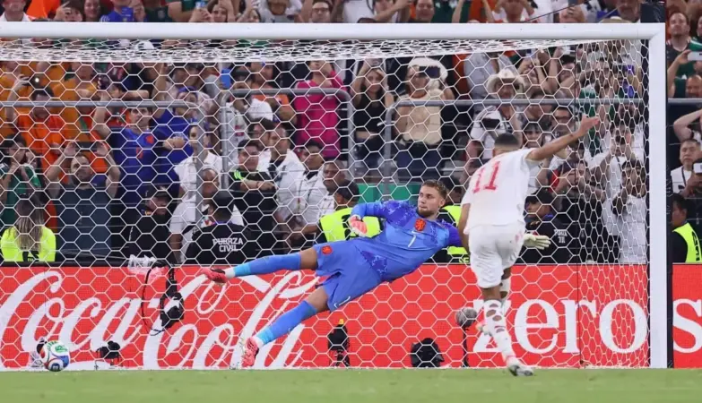 Netherlands vs Morocco LIVE: FIFA World Cup round of 32 score, commentary & updates