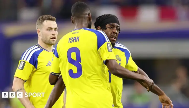 Japan 1-1 Sweden: Both sides through to last 32 of World Cup after draw
