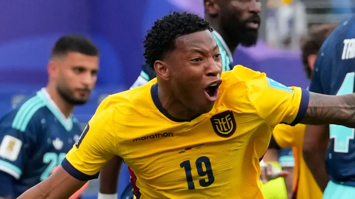 Ecuador secures World Cup knockout stage spot with comeback win over Germany