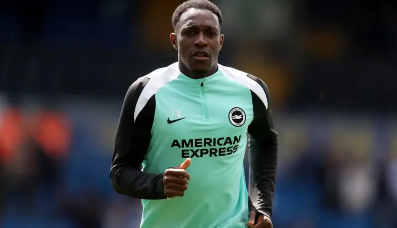 Danny Welbeck transfer news: Chelsea hold positives talks with Brighton over signing of striker